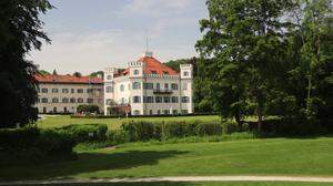 Das Schloss Possenhofen, in dem einst Kaiserin Elisabeth ihre Kindheit verbrachte