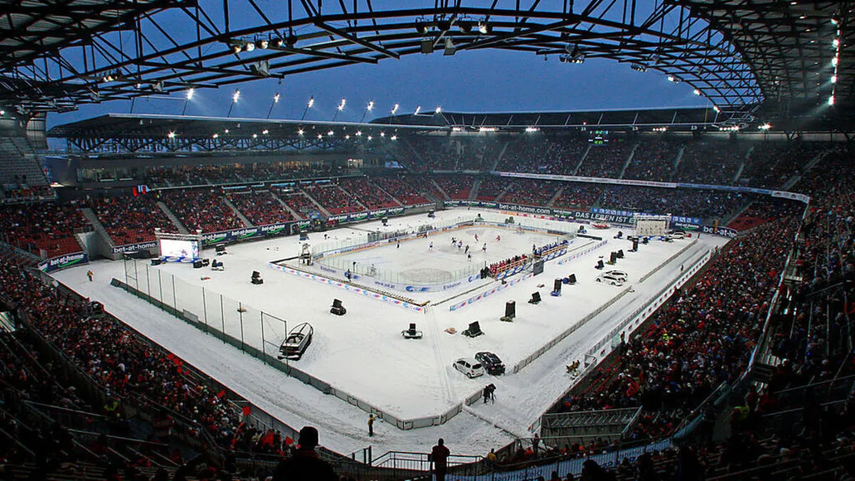Freiluft-Derby 2010 im Stadion