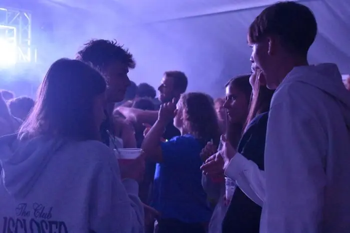 Wieder einmal organisierte die Junge Stadt Weiz die beliebte Baywatch-Party – und um die 500 Partytiger ließen sich das nicht entgehen.