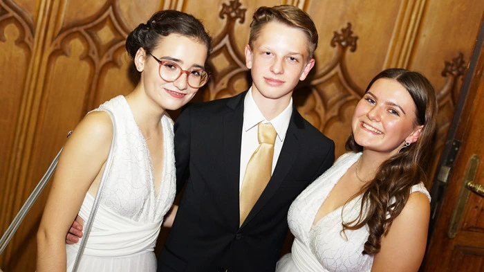 Die Eröffnungspolonaise wurde durch Schüler des Stiftsgymnasiums St. Paul gestaltet.