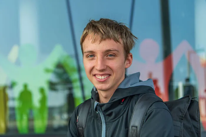 Roman Schlögl (19), entscheid sich für Johnson&Johnson, weil er nur einige Tage im Land ist.