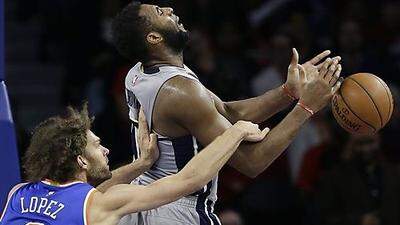 Andre Drummond (rechts) traf aus großer Entfernung