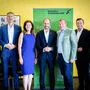 Hubert Lang, Vizerektor Markus Fallenböck, Klubobfrau Barbara Riener, Staatssekretär Florian Tursky, Geschäftsführer Günther Ruprecht, Kurt Egger, Franz Jost (v.l.n.r.) 