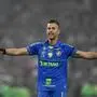 Fluminense's goalkeeper Fabio celebrates after defeating Liga de Quito during the Conmebol Recopa Sudamericana second leg final match between Brazil's Fluminense and Ecuador's Liga de Quito at the Maracana stadium in Rio de Janeiro, Brazil, on February 29, 2024. (Photo by MAURO PIMENTEL / AFP)