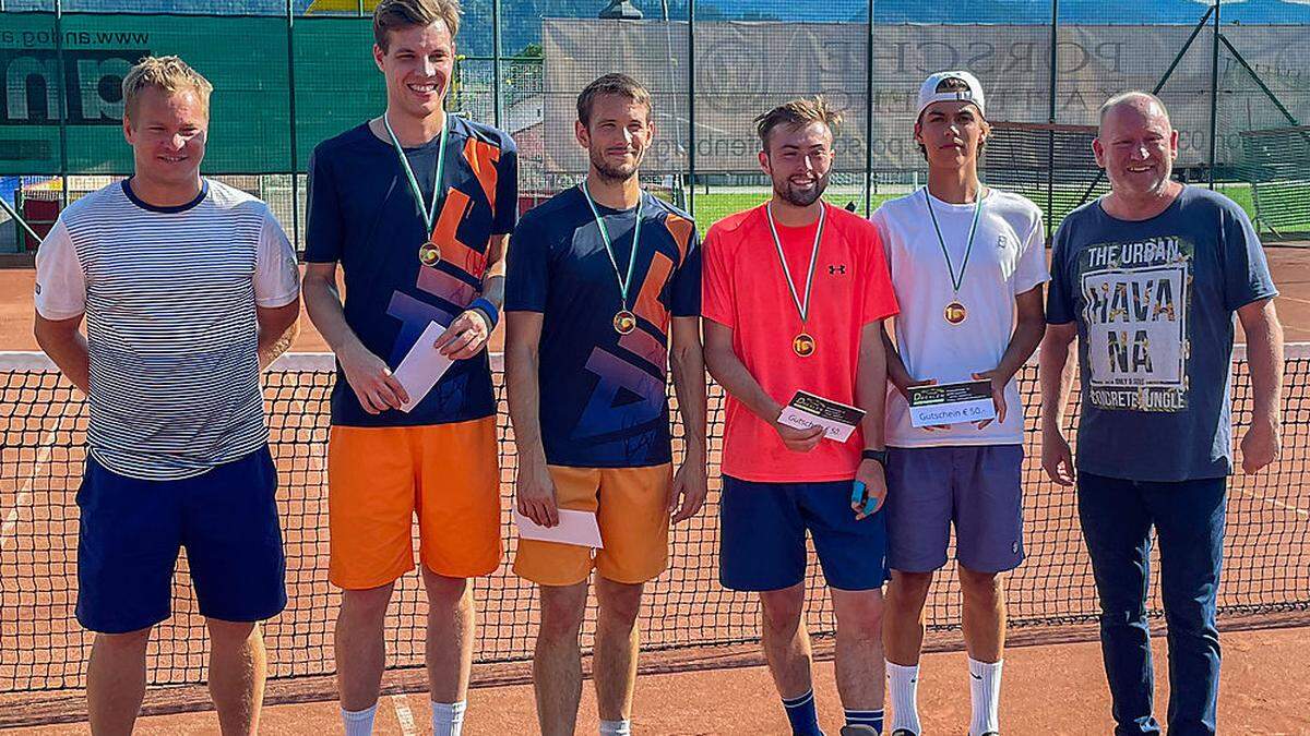 Patrick Kriegl, Klaus-Dieter Tatzl, Georg Pölzl, Philip Aschenbrenner, Moritz Winkler und Michael Hiebler, Tennis-Sektionsleiter des SV St. Marein-Lorenzen (v. li.)