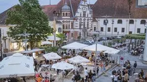 Der Vaibz Beach am Hartberger Hauptplatz wird heuer ganz im Zeichen des Fußballs stehen