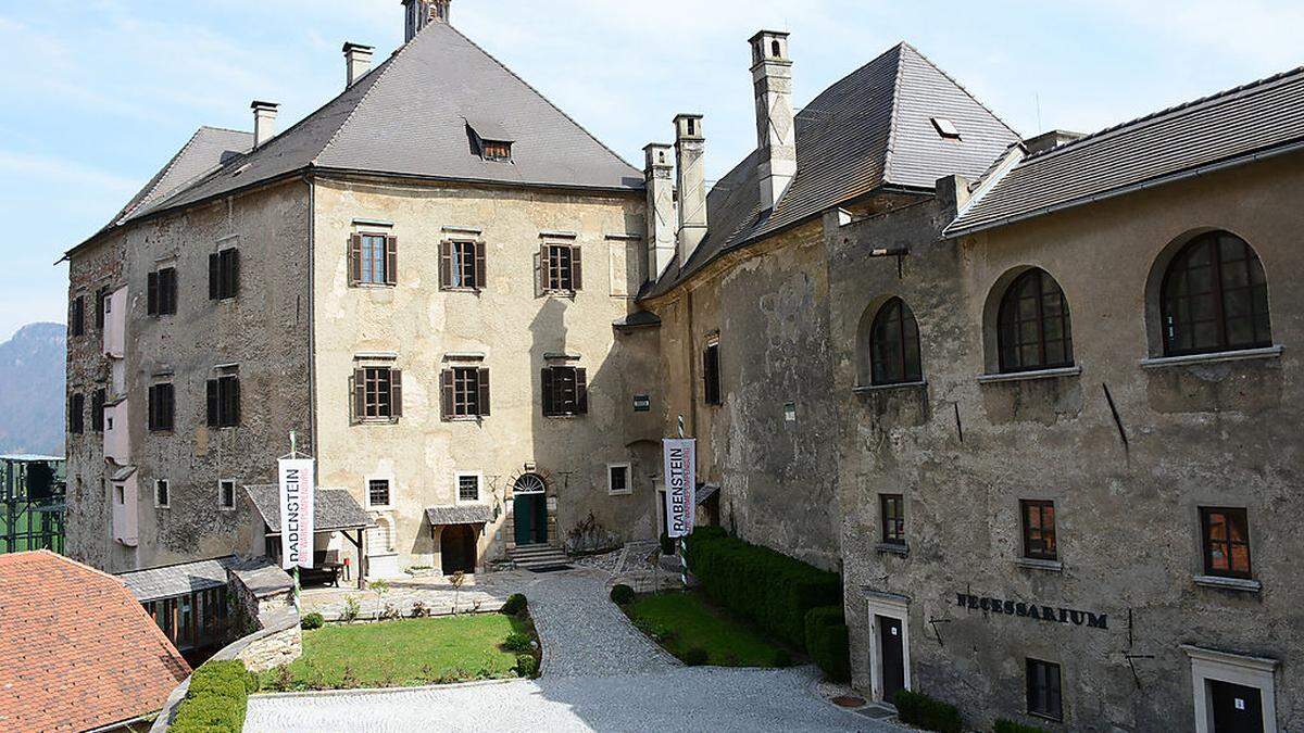 Besucher-Probleme auf der Burg