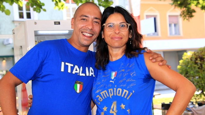  Unter den grün-weß-roten Flaggen und bei sommerlich-italienischen Temperaturen genossen die vielen Besucher das besondere Flair.