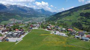 2,2 Hektar dieser Wiese im Schladminger Ortsteil Rohrmoos gehören der Gemeinde