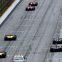 Indy 2005. Sechs Autos starteten. Zwei Ferrari, zwei Jordan und zwei Minardi