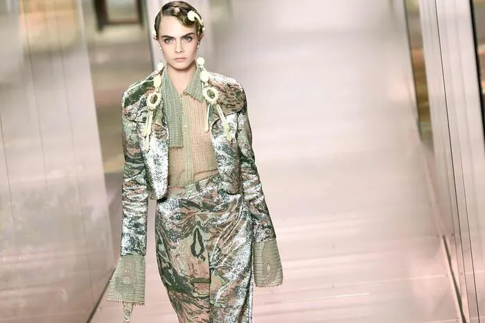 .. Cara Delevingne und ..