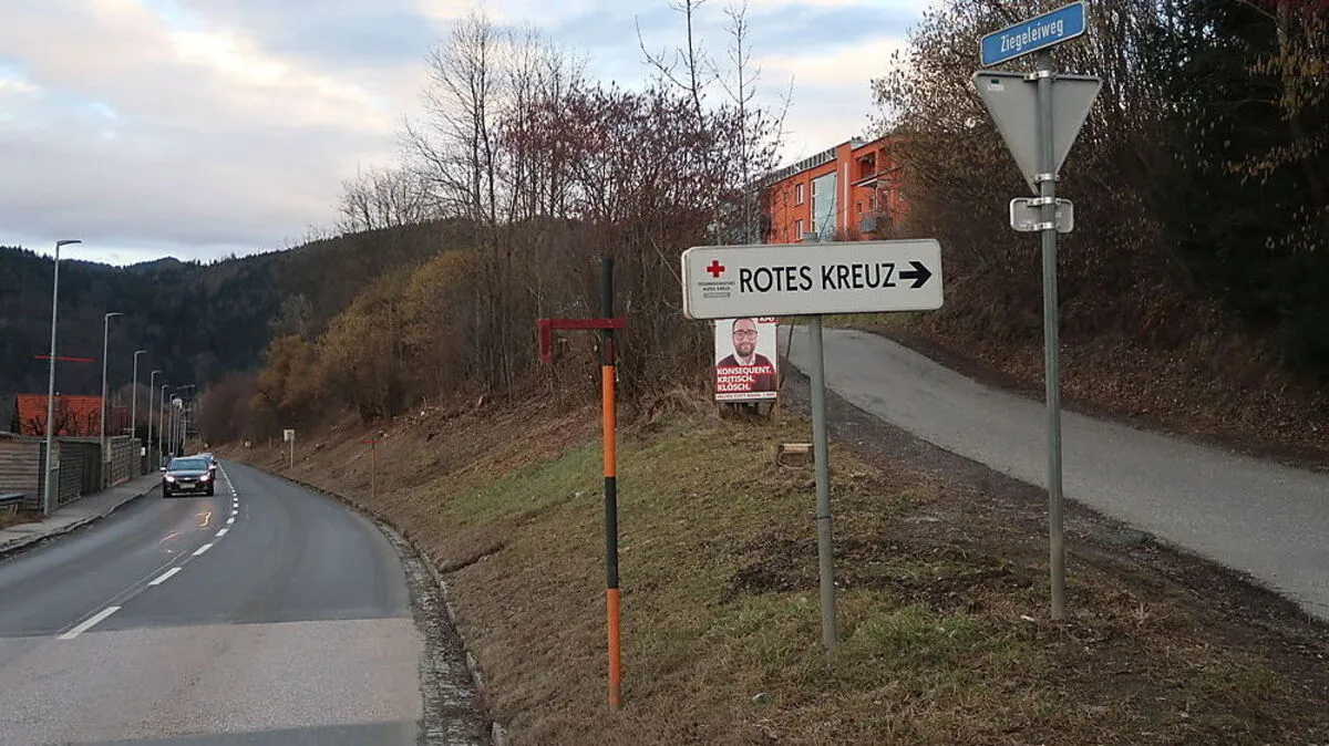 Die neue Auffahrt zum Roten Kreuz Bruck und zum Bertha-von-Suttner-Park soll zweispurig werden