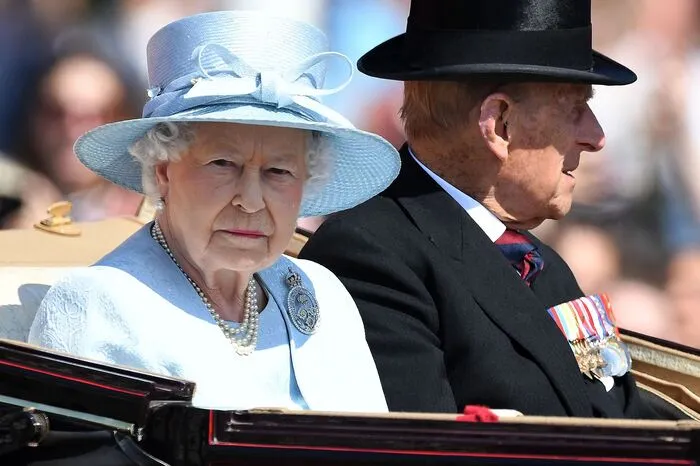 Die öffentliche Feier findet traditionell am zweiten Juni-Samstag in London statt.