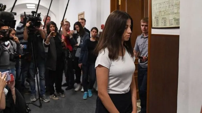Angelina Khachaturyan wird vor Gericht angehört