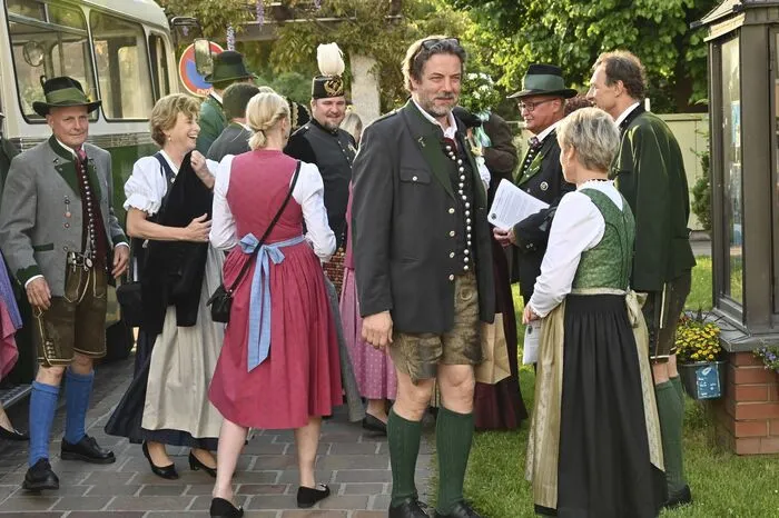 Der traditionelle Kirchtag der "Oberlandler z'Loibn" findet heuer am 25. Juni in gewohnter Weise auf der Massenburg in Leoben statt.