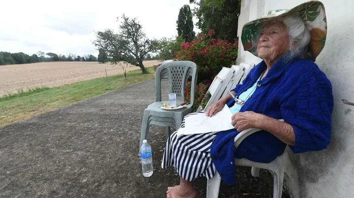 Im stolzen Alter von 102 Jahren ist die Französin Geneviève Callerot in die Ehrenlegion aufgenommen worden.