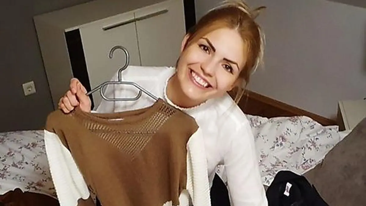 Carina Frühwirth beim Aussortieren