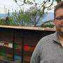 Er macht Druck: Thomas Scharf, der Obmann des Bienenzuchtvereins St. Andrä