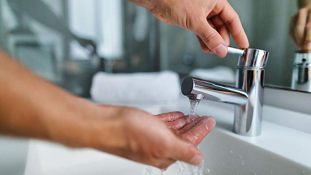 Um Corona vorzubeugen, gilt:  regelmäßig Händewaschen