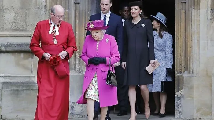 Prinz Harry und die hochschwangere Kate begleiteten die Königin