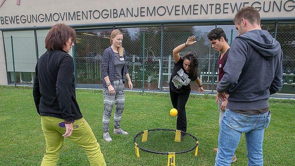 Beim Erasmus Day an der Uni Klagenfurt stellten die Studenten nicht nur geistige Beweglichkeit unter Beweis