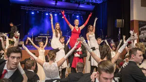 Die HTL-Maturanten feierten in der Steinhalle Lannach