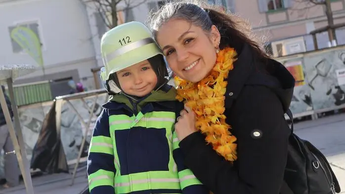 Ab 13 Uhr ging es mit der Faschingsfeierei am Gleisdorfer Hauptplatz los.