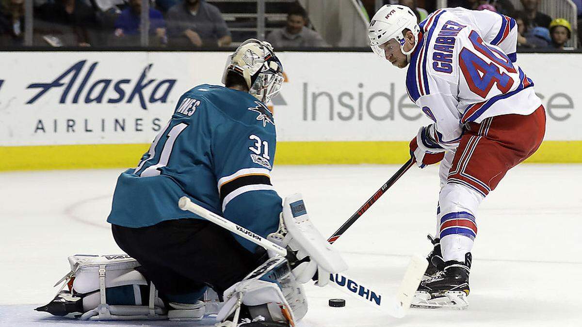 Grabner scheitert an Sharks-Golie Joneser