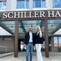 Vor dem Schillerhaus in Gleisdorf: Heimdirektor Thomas Weiß und Zeljana Kondic, die im November Karin Baumgartner als Pflegedienstleiterin nachfolgte