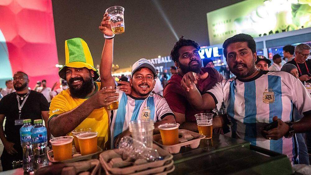 In Katar dürfen Fans zumindest zeitweise und ortsabhängig Alkohol trinken