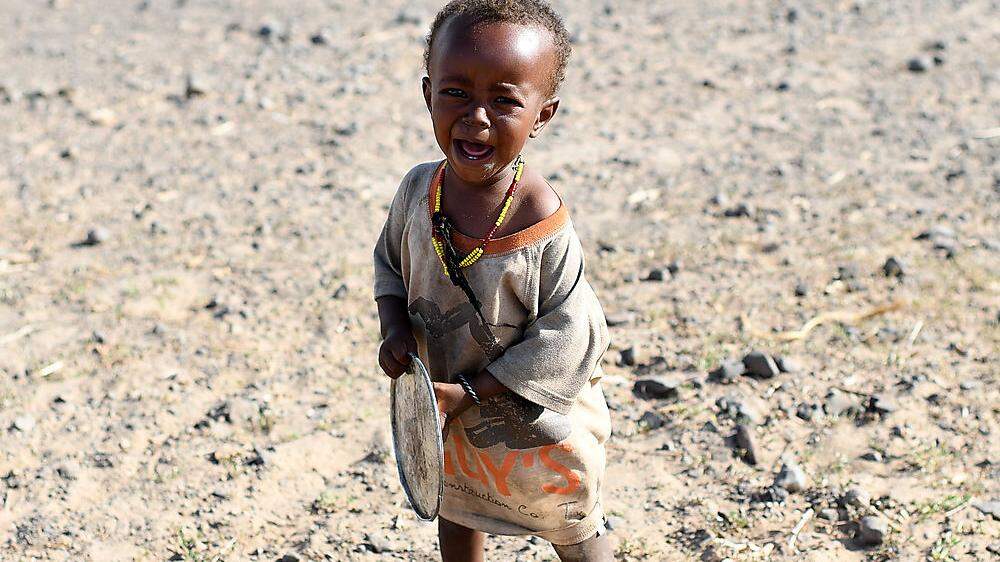Der Hunger ist allgegenwärtig: Kind in Kenia