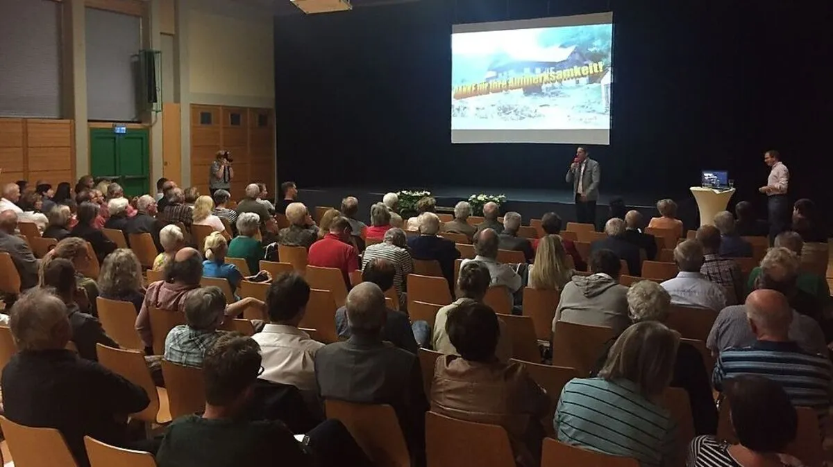 Bei der Bürgerversammlung in der Mehrzweckhalle Gratwein ging es zwischendurch auch heiß her 	
