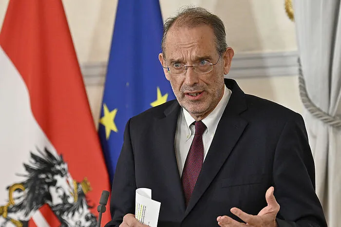 "Der politische Sebastian Kurz ist Geschichte ..." - Nichts mehr mit neu regieren, sagt Ex-ÖVP-Wissenschaftsminister Heinz Faßmann.