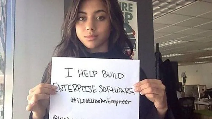 Isis Anchalee versucht ihren Facebook-Account zu retten