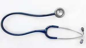 Mutter wurde mit verletztem Kind in Arztpraxis nicht angenommen und an Hausarzt verwiesen