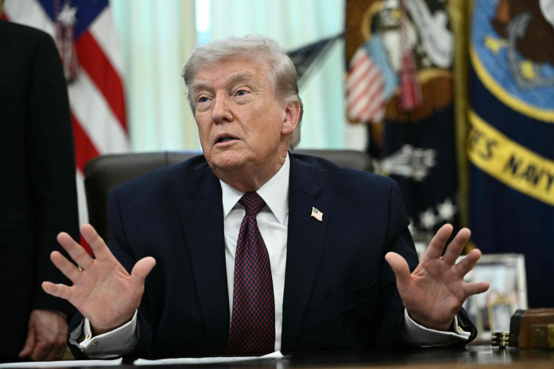 Krieg in Nahost: Trump stellt baldiges Ende der US-Angriffe in Aussicht