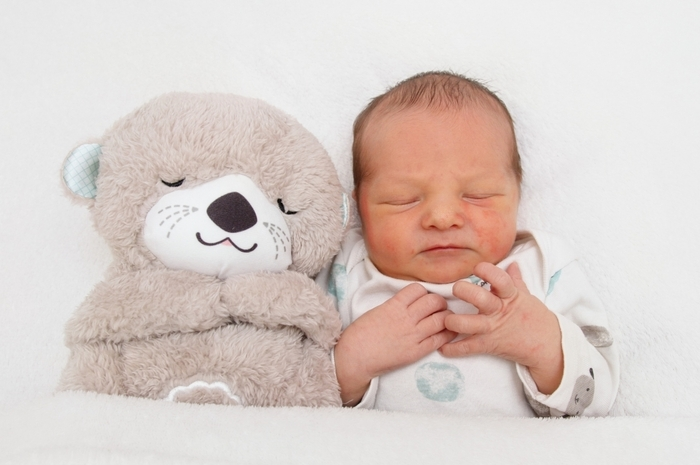 Gestatten, das ist Clemens! Er wurde am 28. August in der Privatklinik Ragnitz mit 3415 Gramm und 51 Zentimetern geboren. Die Eltern sind Stefanie und Markus Mach.