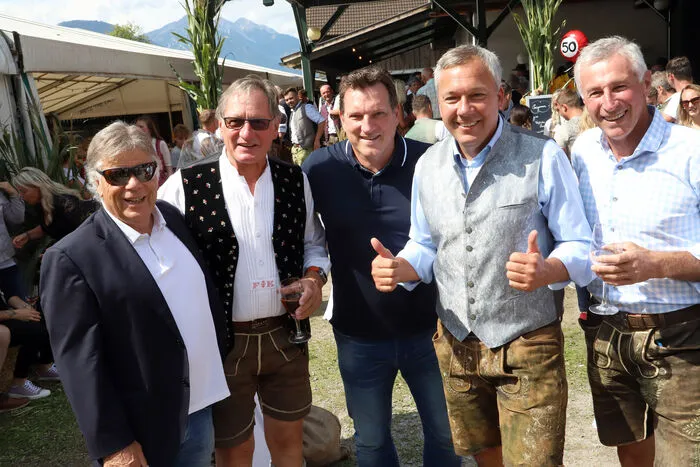 50 Geburtstag von Fritz Strobl in Steinfeld am Hauptplatz