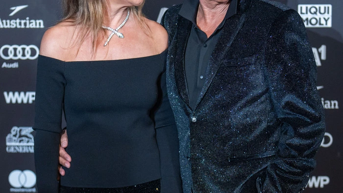 Hansi Hinterseer mit Romana am Samstag, 20. Jänner 2024, im Rahmen des "KitzRaceParty 2024 - Red Carpet" in Kitzbühel.