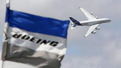 Mehr Auslieferungen von Boeing, höherer Auftragsstand bei Airbus
