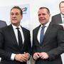 Vizekanzler Heinz-Christian Strache und der Spitzenkandidat der FPÖ bei der EU-Wahl Harald Vilimsky