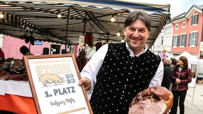 Wolfgang Stefitz wurde zum dritten Mal zum Schinkenkaiser gewćhlt.