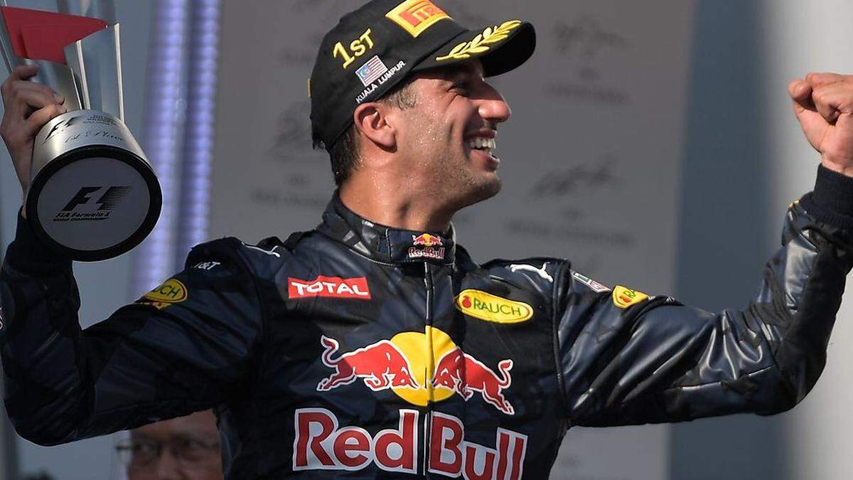 Danny Ricciardo gewinnt den Grand Prix in Sepang vor Teamkollege Max Verstappen