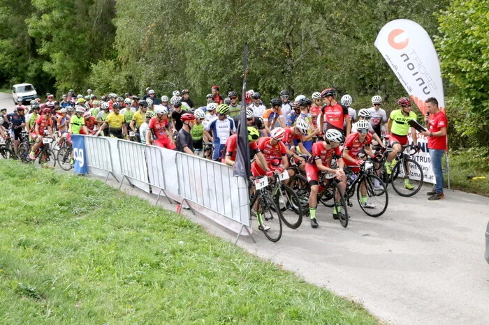 Der Start erfolgte beim Kraiger See und ging steil bergauf zum Gasthaus Raunig in Eggen hoch über Kraig, wo der Zieleinlauf erfolgte.