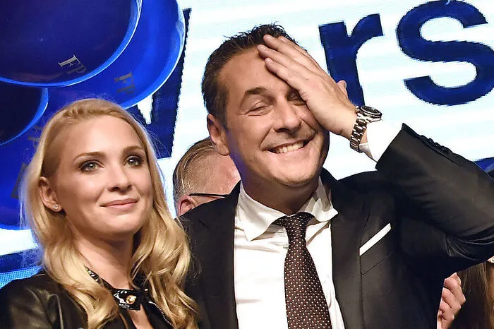 Strache sieht das nicht so eng: "Da sagt man halt mal was im Zorn, unüberlegt und vielleicht sogar blöd. Aber das heißt ja nicht, dass man - wenn man wieder bei Sinnen ist - so etwas auch tut."