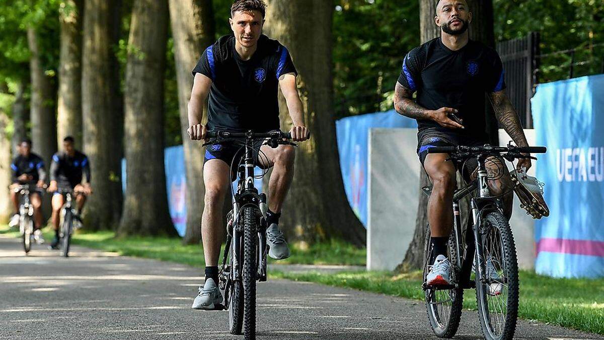 Depay & Co. fahren ganz gemütlich zum Training