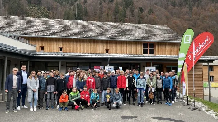 Beim Tag der offenen Tür im Nordischen Ausbildungszentrum (NAZ) Eisenerz hat sich eine Rekordzahl an Teilnehmerinnen und Teilnehmern aus ganz Österreich eingefunden.
