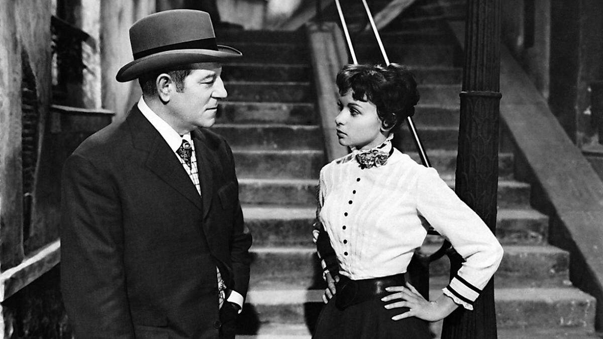 Françoise Arnoul als Nini in French Can Can (1955) mit Jean Gabin