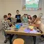 Die Kinder bastelten Lavendelsäckchen und -badesalz