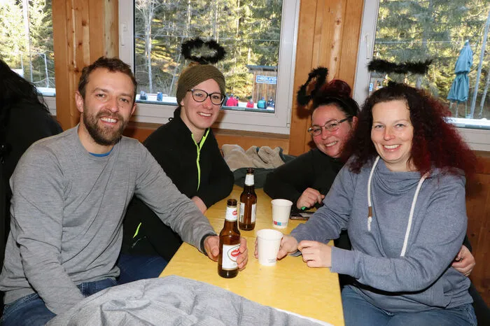 Das „Drei Engel für Martin-Team“ von Links: Martin Pleschberger, Corina Holdernig, Sabrina Kogler und Angelika Egger, sie belegten den 21. Platz beim Turnier.